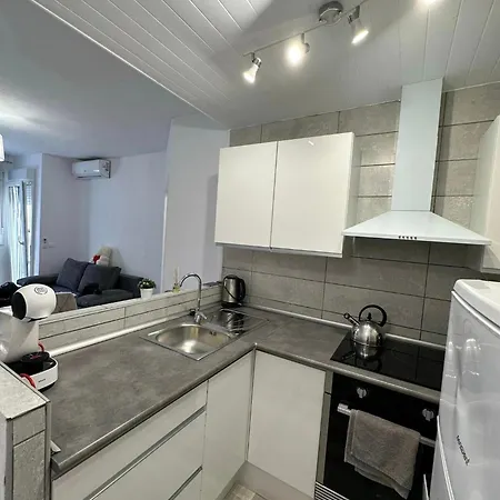 Pensionat 6,4-19 03,25 *